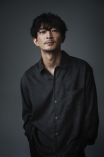 津田健次郎、映画『陰陽師０』ナレーションを担当　低音ボイスが雅な“呪術の世界”へ誘う