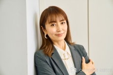 45歳・矢田亜希子、太ももまぶしい“超ミニ”美脚コーデに反響「足ながー」「めっちゃいい脚たまんない」