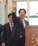 台湾副総統、米国へ出発　中国の「過剰反応」警戒
