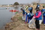 岡山・笹ケ瀬川で１.６トン回収　「里海 未来へ」 一斉清掃