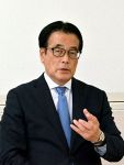 政府の増税方針や物価高対策批判　立民・岡田幹事長インタビュー