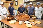 美作北部 木工文化の魅力紹介　８日、皿や盆２００点展示販売