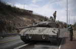 レバノン国境で記者死傷　イスラエルから砲撃か