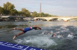 「大型サイド」セーヌ川の水質問題　２年後の遊泳実現へ挑戦　「パリの夢」市長旗振り