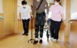 介護施設のサービス向上 実証研究　岡山２社 開発中歩行器具貸し出し