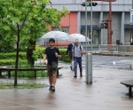 島根県で線状降水帯発生　避難指示３７万人、災害に警戒を