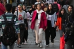 スカーフ非着用女性への罰則強化　イラン国会、法案可決