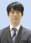 藤井聡太４年連続の最優秀棋士賞　史上初の全八冠独占