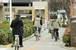 自転車ヘルメット 定着に程遠く　岡山県内、着用努力義務１年