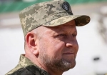 ウクライナ軍総司令官解任　大統領と確執ザルジニー氏