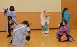 「道鏡事件」題材 剣舞ショー見て　和気で地元劇団、２３日初披露