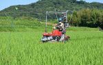 環境負荷少ない稲作 食の安全ＰＲ　瀬戸南高生 多数回中耕除草に挑む
