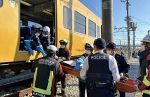 踏切事故、不審者対応へ連携確認　ＪＲ西、宇野駅で警察消防と訓練