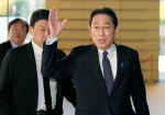 首相、松野官房長官の更迭否定　還流「課題と原因把握し対応」