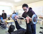 【作州】誕生寺支援学校教諭、日本パラ・パワーリフティング連盟強化コーチ 岡本孝義さん（４２）　「筋肉」で地域盛り上げたい