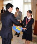 岸本さん 全日本ブレイキンＶ報告　ジュニア女子、伊原木知事を訪問