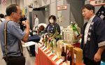 酒米・雄町と地酒をＰＲ　岡山で祭典、日本酒飲み比べ