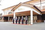 和風な外観 新庄村新庁舎が完成　村産ヒノキ活用 ４月３日から業務