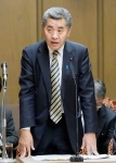 神田財務副大臣、辞任を否定　税金滞納問題、参院委で