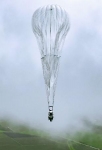 「スクランブル」気球に乗り「宇宙の旅」へ　高度２５キロから青い地球見学　札幌の企業、大衆化も期待