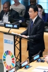 ＳＤＧｓ達成へ、首相「連帯を」　国連での首脳級会合閉幕