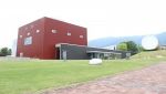 奈義町現代美術館 注目度アップ　２２年度入館３.３万人 歴代２位