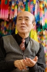 「スクランブル」祈りの鶴「世界の記憶」に　禎子さん兄、申請準備　戦後８０年の登録目指し