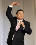 俳優の財津一郎さん死去、８９歳　「キビシーッ！」など決めぜりふ