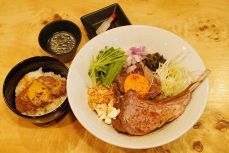 ラム肉コラボまぜそば 岡山で提供　７月９日、限定１００食