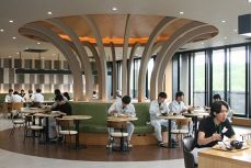 【横断縦断 エリア経済】県内企業で社員食堂が様変わり　おしゃれ空間、健康メニュー…