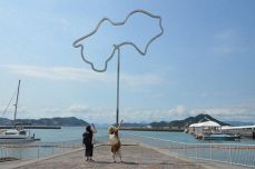 魅力アップ 瀬戸芸夏会期が開幕　宇野港や小豆島、新たに１９作品