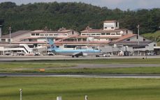 岡山空港 ２億９２３７万円の赤字　２２年度 コロナ禍で路線運休響く