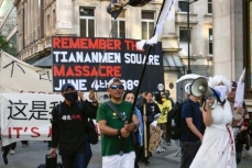 天安門事件「抑圧は最後に」　ロンドンで集会、中国を批判