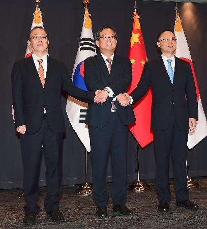 日中韓首脳会談へ年内調整　ソウルで高官協議、１９年が最後