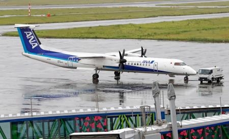 ＯＲＣ機、宮崎空港に緊急着陸　「操縦席から煙」と管制に通報