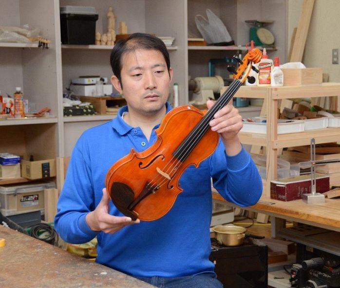 バイオリン職人を目指し、イタリア行きを決めた石井さん