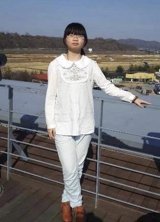 中国人権弁護士の娘、日本で死去　２７歳、出国妨害され会えず