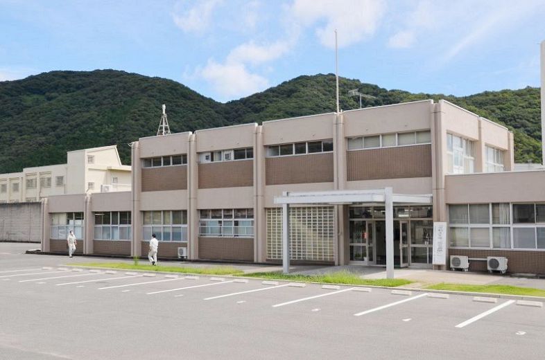 新型コロナウイルスの流行「第７波」で感染者が相次ぐ岡山刑務所