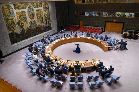 　国連安全保障理事会の会合＝２０２２年６月、米ニューヨークの国連本部（ＡＰ＝共同）