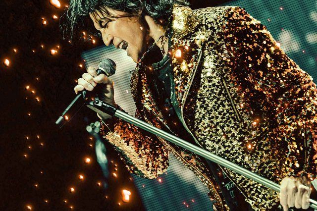 B'z稲葉浩志、ソロライブ映像2作品を連続リリース Kアリーナ公演