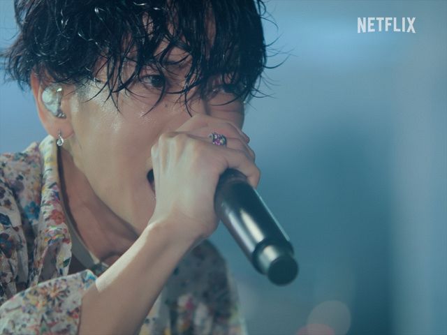 NETFLIX グラスハートTENBLANK ペンライト Netflix グラスハート ペンライト - メルカリ