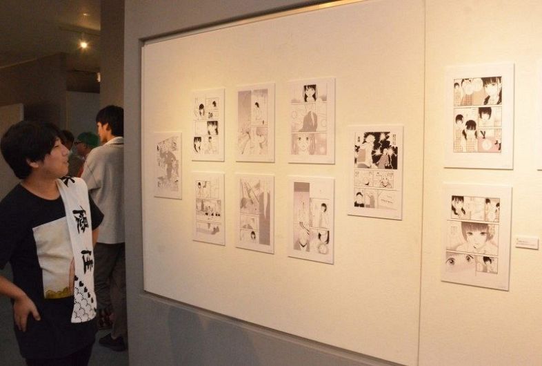 【本物新品保証】 推し武道」の世界に浸って 和気の3会場で複製原画展：山陽新聞 額縁