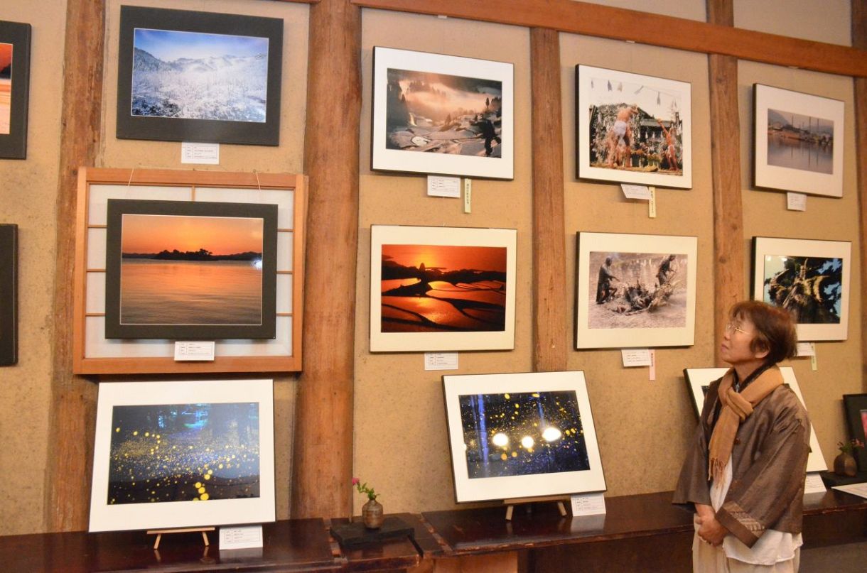 写真、絵手紙〝二刀流〟 兵庫・上郡 平田さん（備前）が初個展：山陽
