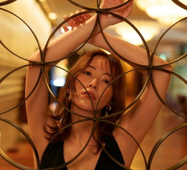 元SKE48松井珠理奈、10年ぶり写真集 ランジェリーカットにも初挑戦