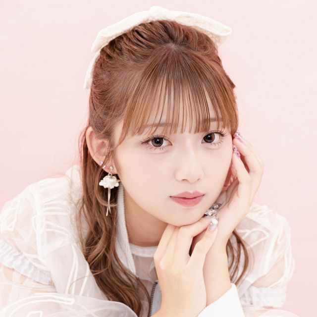 辻ちゃん長女・希空（のあ）、ミニモニ。衣装まとったアイドル風姿の