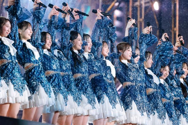 日向坂46、“天気”で変わる挑戦的セットリスト 初日は史上初の大雨
