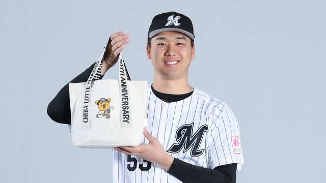 千葉ロッテ　西川 史礁選手　コアラデザインミニトート&ボブルヘッド2個 千葉ロッテ、選手を“『コアラのマーチ』風キャラクター化” ミニトート