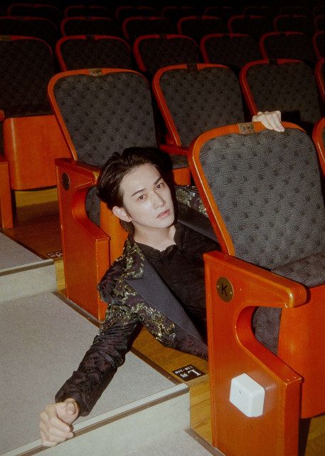 町田啓太、“俳優人生のスタート地点”へ 約6年ぶり写真集“エモカット