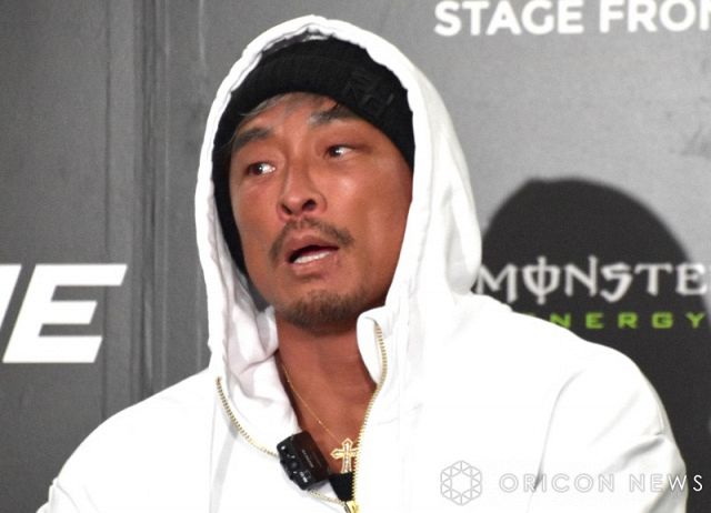 秋さん専用ページ ちゃんと吸えない吸血鬼ちゃん」×「あきかる」アキバジャック