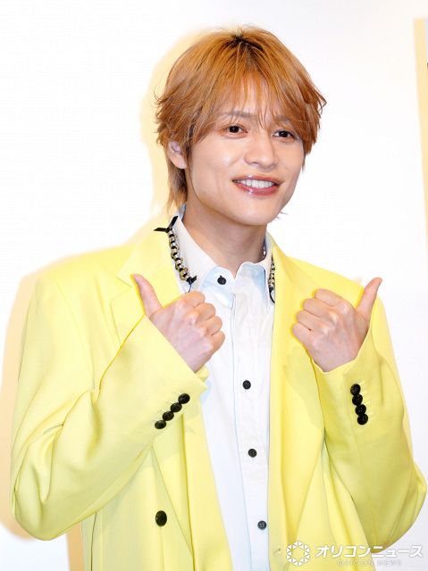 WEST. ウェッシャーツ!!!!!!! 黄色　中間淳太 中間淳太、ジュニア時代のバックでの大役で脂汗「踊ってもないのに